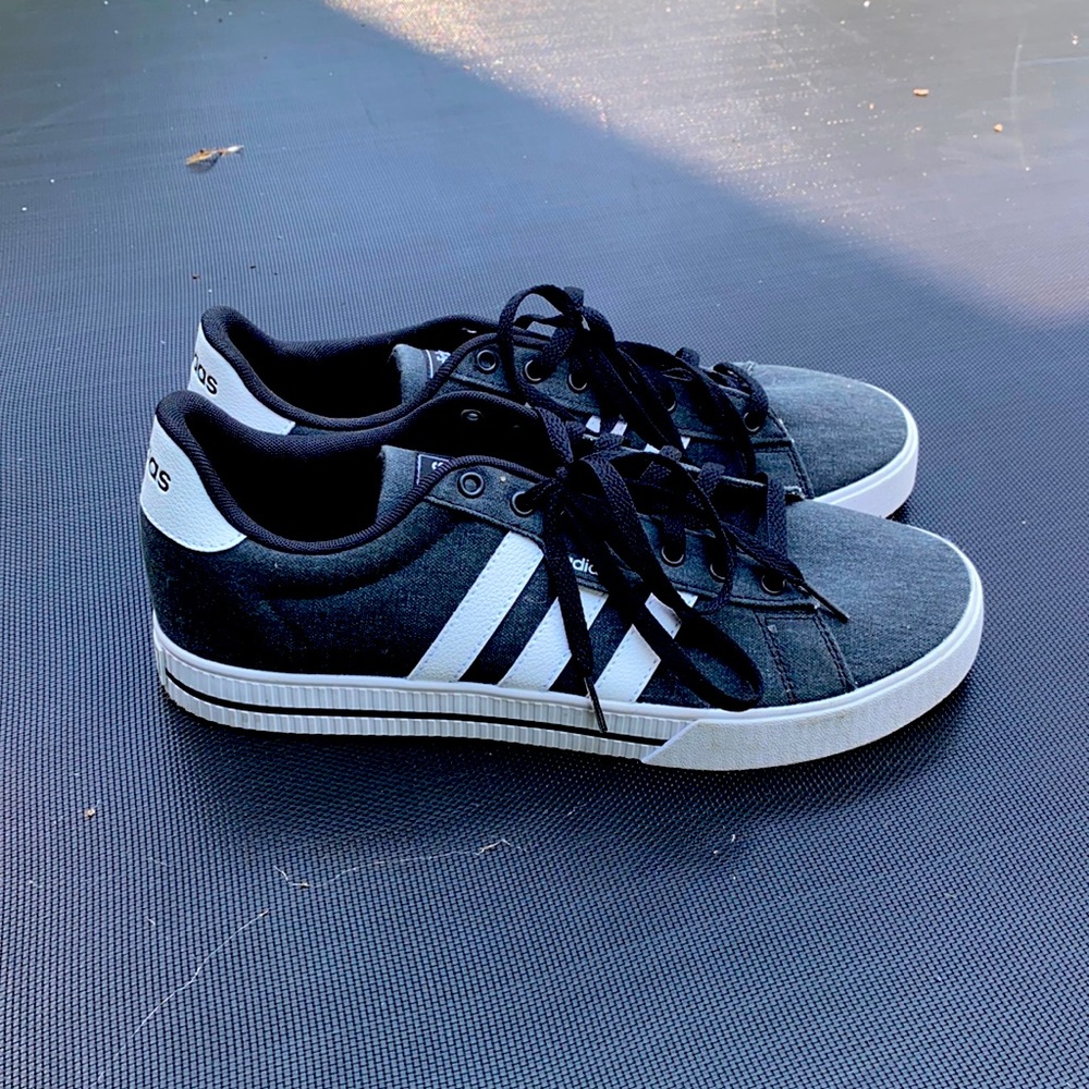 Black Adidas Shoes Size 11